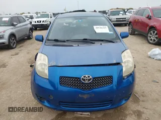 2008 Toyota Yaris with VIN JTDJT923985204821, listed as a IAAI auction lot 40946265 with 136,507 mi miles. Bid and sale history available at carsss.com. Image 12.