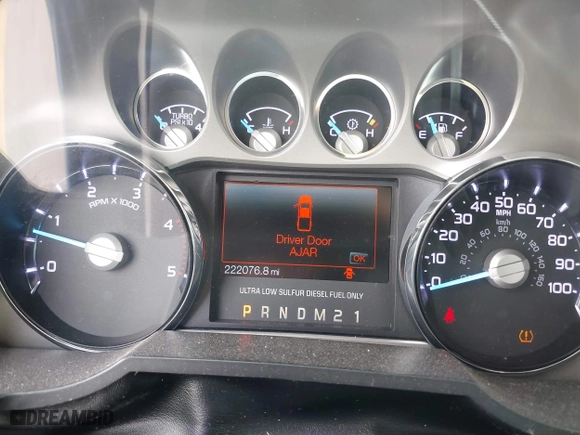 2014 Ford Super Duty F-250 SRW XL with VIN 1FT7W2BT7EEA65633, listed as a IAAI auction lot 41521209 with 222,076 mi miles. Bid and sale history available at carsss.com. Image 7.