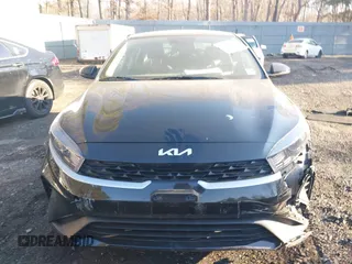 2024 Kia Forte LXS with VIN 3KPF24AD5RE719195, listed as a IAAI auction lot 41621875 with 4,579 mi miles. Bid and sale history available at carsss.com. Image 12.