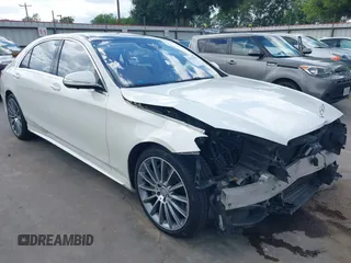 2015 Mercedes-Benz S 550 z VIN WDDUG8CB9FA171282, wystawiony jako IAAI lot #42096577 z przebiegiem 90 912 mil mil oraz . Historia ofert i sprzedaży dostępna na DreamBid. Obrazek 1.
