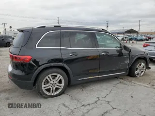 2020 Mercedes-Benz GLB 250 z VIN WDC4M4GB2LW004261, wystawiony jako Copart lot #48759745 z przebiegiem 49 362 mil mil oraz Szkoda całkowita • Salvage title. Historia ofert i sprzedaży dostępna na DreamBid. Obrazek 3.