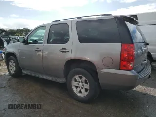 2009 GMC Yukon SLE w/3SA with VIN 1GKFC23C09R255974, listed as a Copart auction lot 50160035 with 182,959 mi miles and Clean Title. Bid and sale history available at carsss.com. Image 2.