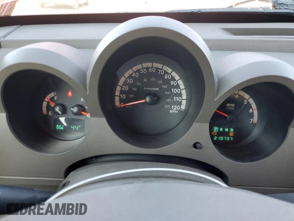 2007 Dodge Nitro SXT with VIN 1D8GU28K37W589333, listed as a Copart auction lot 50489415 with 210,797 mi miles and Salvage Title. Bid and sale history available at DreamBid. Image 9.