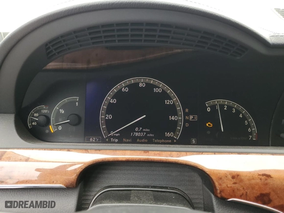 2007 Mercedes-Benz S-Class 5.5L V8 with VIN WDDNG71XX7A055829, listed as a Copart auction lot 53868385 with 178,037 mi miles and Clean Title. Bid and sale history available at carsss.com. Image 9.