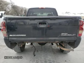 2004 Chevrolet Silverado 1500 with VIN 1GCEK19TX4E186657, listed as a Copart auction lot 45298555 with 251,061 mi miles and Salvage Title. Bid and sale history available at DreamBid. Image 6.