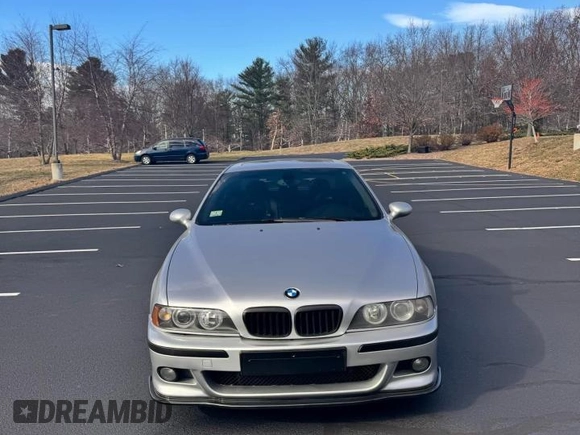 2000 BMW M5 z VIN WBSDE9343YBZ94710, wystawiony jako Copart lot #56716935 z przebiegiem 169 877 mil mil oraz Tytuł czysty. Historia ofert i sprzedaży dostępna na DreamBid. Obrazek 7.