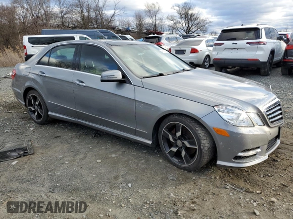 2013 Mercedes-Benz E-Class E 350 Luxury BlueTEC with VIN WDDHF2EB8DA675544, listed as a Copart auction lot 48018685 with 0 mi miles and Salvage Title. Bid and sale history available at carsss.com. Image 4.