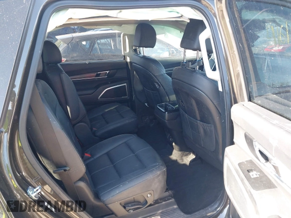 2022 Kia Telluride EX with VIN 5XYP3DHC1NG237397, listed as a IAAI auction lot 41615628 with 44,732 mi miles and . Bid and sale history available at carsss.com. Image 8.