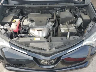 2018 Toyota RAV4 XLE with VIN 2T3WFREV3JW469307, listed as a Copart auction lot 57092295 with 47,639 mi miles and Salvage title. Bid and sale history available at DreamBid. Image 11.
