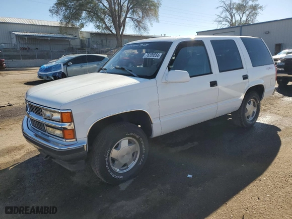 1997 Chevrolet Tahoe with VIN 1GNEK13R2VJ325435, listed as a Copart auction lot 78209554 with 213,388 mi miles and Non Repairable. Bid and sale history available at carsss.com. Image 1.