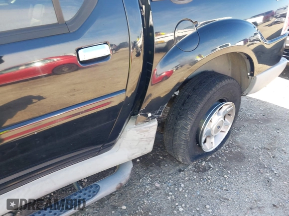 2003 Ford Explorer Sport Trac XLS z VIN 1FMZU77E23UB74361, wystawiony jako IAAI lot #42305659 z przebiegiem 193 291 mil mil oraz . Historia ofert i sprzedaży dostępna na DreamBid. Obrazek 6.