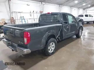 2013 Nissan Frontier SV z VIN 1N6AD0CW5DN748757, wystawiony jako IAAI lot #41629095 z przebiegiem 138 322 mil mil oraz . Historia ofert i sprzedaży dostępna na DreamBid. Obrazek 4.