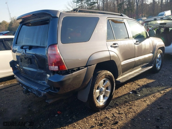 2005 Toyota 4Runner SR5 with VIN JTEZU14R150057790, listed as a IAAI auction lot 41741092 with 347,970 mi miles. Bid and sale history available at carsss.com. Image 4.