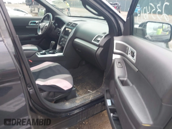 2011 Ford Explorer XLT with VIN 1FMHK7D82BGA45727, listed as a IAAI auction lot 42354213 with 146,178 mi miles and . Bid and sale history available at DreamBid. Image 5.