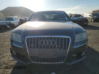 2008 Audi S8 z VIN WAUPN94EX8N014624, wystawiony jako Copart lot #77327484 z przebiegiem 160 123 mil mil oraz Czysty tytuł • Clean title. Historia ofert i sprzedaży dostępna na DreamBid. Obrazek 5.