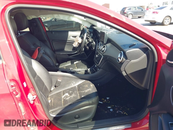 2015 Mercedes-Benz GLA 250 z VIN WDCTG4GB4FJ069553, wystawiony jako IAAI lot #41836390 z przebiegiem 142 940 mil mil oraz . Historia ofert i sprzedaży dostępna na DreamBid. Obrazek 5.