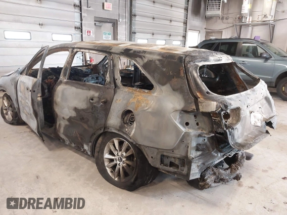2019 Kia Sorento L z VIN 5XYPG4A37KG555955, wystawiony jako IAAI lot #42009824 z przebiegiem Nie podano mil oraz . Historia ofert i sprzedaży dostępna na DreamBid. Obrazek 15.