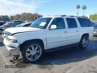 2002 Chevrolet Suburban LS with VIN 1GNEC16T32J198422, listed as a IAAI auction lot 41699753 with 204,504 mi miles. Bid and sale history available at carsss.com. Image 14.