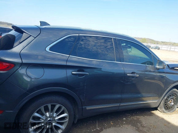 2017 Lincoln MKC Reserve с VIN 5LMCJ3C90HUL50022, выставлен на аукционе IAAI как лот 41898519 с пробегом 87 517 миль миль и . История ставок и продаж доступна на DreamBid. Изображение 13.