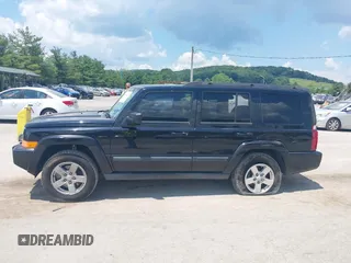 2007 Jeep Commander Sport with VIN 1J8HG48K77C556917, listed as a IAAI auction lot 42659784 with 216,395 mi miles and . Bid and sale history available at DreamBid. Image 15.