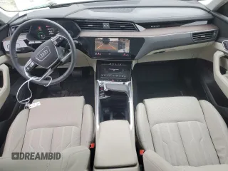 2021 Audi e-tron Prestige with VIN WA1VABGE9MB017772, listed as a Copart auction lot 44373113 with 18,847 mi miles. Bid and sale history available at carsss.com. Image 8.