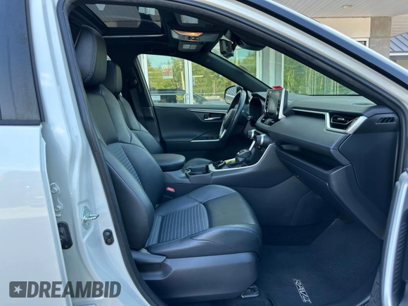 2019 Toyota RAV4 Hybrid XSE with VIN JTMEWRFV5KJ004893, listed as a Copart auction lot 65469735 with 168,511 mi miles and Clean title. Bid and sale history available at DreamBid. Image 5.