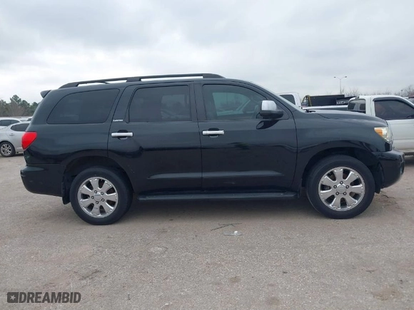 2008 Toyota Sequoia Ltd with VIN 5TDZY68A78S004393, listed as a IAAI auction lot 41581891 with 258,788 mi miles. Bid and sale history available at carsss.com. Image 13.