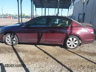 2009 Honda Accord EX-L z VIN 1HGCP26879A201257, wystawiony jako IAAI lot #42103690 z przebiegiem 306 465 mil mil oraz . Historia ofert i sprzedaży dostępna na DreamBid. Obrazek 14.