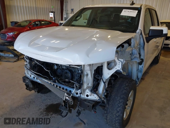 2020 Chevrolet Silverado 1500 LT z VIN 3GCUYDEDXLG311836, wystawiony jako IAAI lot #41763513 z przebiegiem 116 215 mil mil oraz . Historia ofert i sprzedaży dostępna na DreamBid. Obrazek 6.