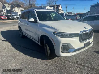2019 BMW X7 xDrive40i with VIN 5UXCW2C5XKLB43880, listed as a Copart auction lot 55110725 with 73,789 mi miles and Clean Title. Bid and sale history available at carsss.com. Image 1.