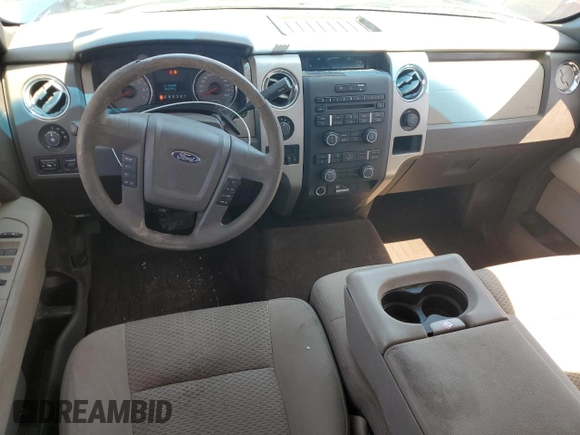 2009 Ford F-150 XL z VIN 1FTPW14V09FA81391, wystawiony jako Copart lot #53976815 z przebiegiem 229 080 mil mil oraz Szkody całkowita. Historia ofert i sprzedaży dostępna na DreamBid. Obrazek 8.