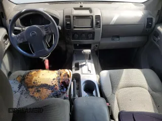 2006 Nissan Frontier SE z VIN 1N6AD07U56C416034, wystawiony jako Copart lot #52199565 z przebiegiem 182 509 mil mil oraz Szkoda całkowita • Salvage title. Historia ofert i sprzedaży dostępna na DreamBid. Obrazek 8.