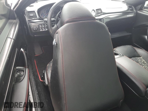 2011 Maserati GranTurismo with VIN ZAM45GLA9B0055576, listed as a Copart auction lot 75262584 with Not provided miles and Non repairable. Bid and sale history available at DreamBid. Image 8.