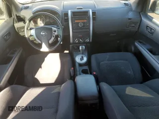2012 Nissan X-Trail z VIN JN1AT18T8CW008528, wystawiony jako Copart lot #80973934 z przebiegiem 69 865 mil mil oraz Szkody całkowita. Historia ofert i sprzedaży dostępna na DreamBid. Obrazek 8.