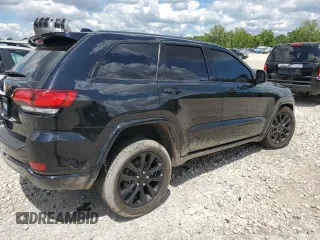 2022 Jeep Grand Cherokee WK Laredo E with VIN 1C4RJFAG5NC148072, listed as a Copart auction lot 63280404 with 25,373 mi miles and Salvage Title. Bid and sale history available at carsss.com. Image 3.