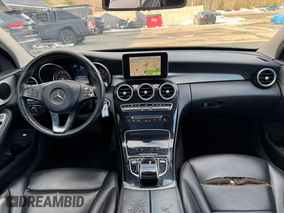2015 Mercedes-Benz C 300 Luxury with VIN 55SWF4KB6FU080735, listed as a Copart auction lot 47781935 with 122,005 mi miles and Clean title. Bid and sale history available at DreamBid. Image 9.
