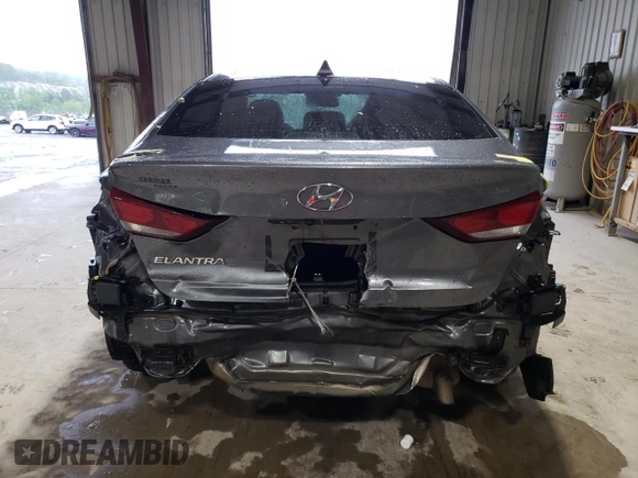 2018 Hyundai Elantra SEL z VIN 5NPD84LF3JH378206, wystawiony jako Copart lot #56584195 z przebiegiem 67 827 mil mil oraz Szkoda całkowita • Salvage title. Historia ofert i sprzedaży dostępna na DreamBid. Obrazek 6.