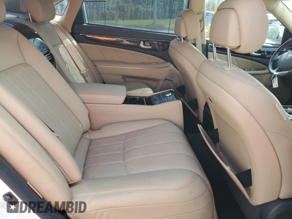 2013 Hyundai Equus Signature z VIN KMHGH4JH1DU067560, wystawiony jako Copart lot #57420475 z przebiegiem 85 291 mil mil oraz Czysty tytuł • Clean title. Historia ofert i sprzedaży dostępna na DreamBid. Obrazek 10.