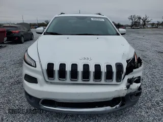 2017 Jeep Cherokee Limited with VIN 1C4PJLDS5HW642781, listed as a Copart auction lot 42055575 with 99,464 mi miles and Salvage Title. Bid and sale history available at carsss.com. Image 5.