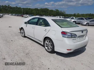 2010 Lexus HS with VIN JTHBB1BA9A2002350, listed as a IAAI auction lot 42072815 with 156,603 mi miles. Bid and sale history available at carsss.com. Image 3.