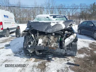 2013 Toyota Sienna LE with VIN 5TDJK3DCXDS061105, listed as a IAAI auction lot 41363922 with 163,231 mi miles and . Bid and sale history available at DreamBid. Image 6.
