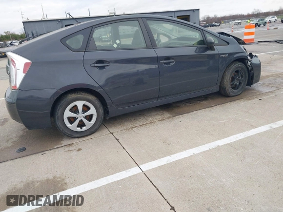 2015 Toyota Prius Four with VIN JTDKN3DU8F0433115, listed as a IAAI auction lot 40888177 with Not Provided miles and . Bid and sale history available at DreamBid. Image 4.