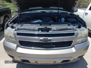 2007 Chevrolet Tahoe LT with VIN 1GNFC13007J405418, listed as a IAAI auction lot 42631830 with 225,156 mi miles and . Bid and sale history available at DreamBid. Image 10.