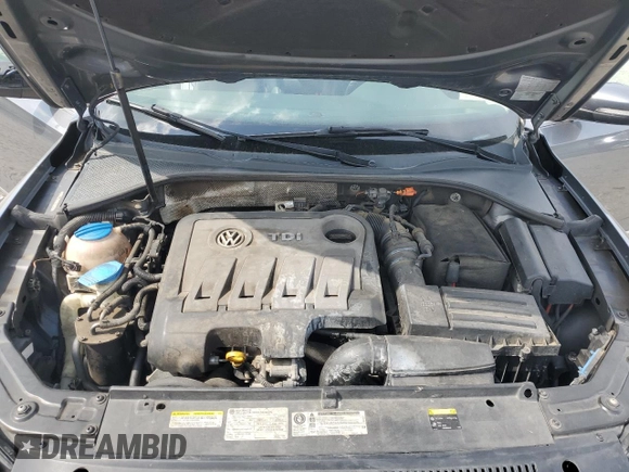 2014 Volkswagen Passat TDI SEL Premium with VIN 1VWCN7A33EC120555, listed as a Copart auction lot 54353295 with 117,436 mi miles and Clean Title. Bid and sale history available at carsss.com. Image 11.