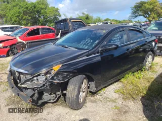 2011 Hyundai Sonata GLS z VIN 5NPEB4AC9BH022911, wystawiony jako Copart lot #70057824 z przebiegiem Nie podano mil oraz Nie do naprawy • Non repairable. Historia ofert i sprzedaży dostępna na DreamBid. Obrazek 1.