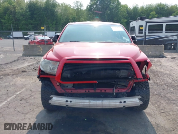 2012 Toyota Tundra z VIN 5TFUY5F16CX231794, wystawiony jako IAAI lot #42454478 z przebiegiem 249 756 mil mil oraz . Historia ofert i sprzedaży dostępna na DreamBid. Obrazek 12.