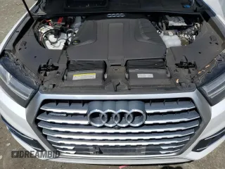 2019 Audi Q7 Premium Plus with VIN WA1LHAF74KD039292, listed as a Copart auction lot 58166745 with 114,958 mi miles and Salvage title. Bid and sale history available at DreamBid. Image 12.
