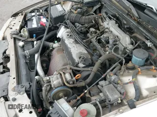 1993 Honda Accord LX z VIN JHMCB7650PC050732, wystawiony jako IAAI lot #42269319 z przebiegiem 77 651 mil mil oraz . Historia ofert i sprzedaży dostępna na DreamBid. Obrazek 19.