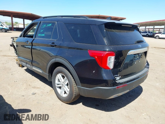 2023 Ford Explorer XLT z VIN 1FMSK8DH2PGA23052, wystawiony jako IAAI lot #42243832 z przebiegiem 48 195 mil mil oraz . Historia ofert i sprzedaży dostępna na DreamBid. Obrazek 3.