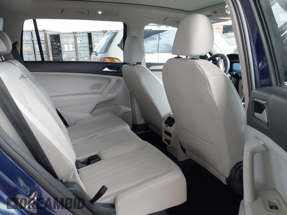 2024 Volkswagen Tiguan SE with VIN 3VVNB7AX0RM057508, listed as a IAAI auction lot 42816004 with 9,334 mi miles and . Bid and sale history available at DreamBid. Image 8.